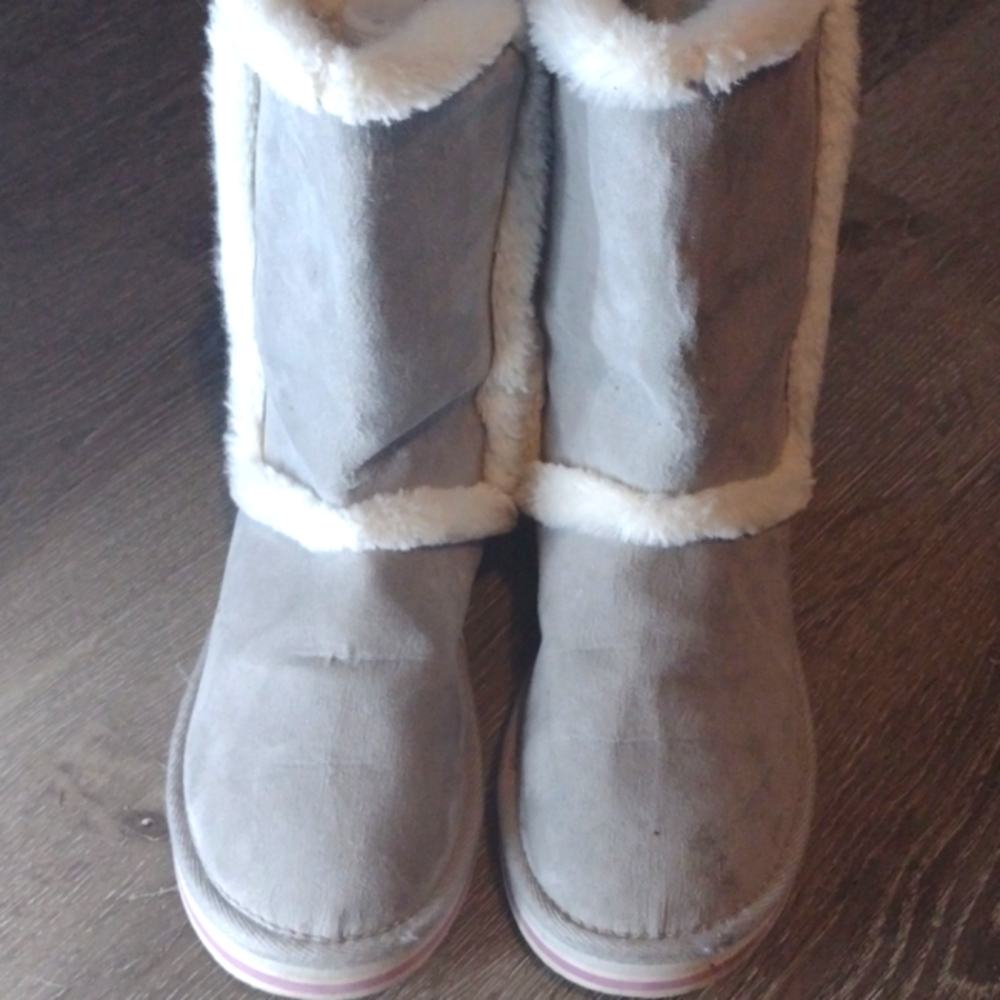 Tall cozy grey boots